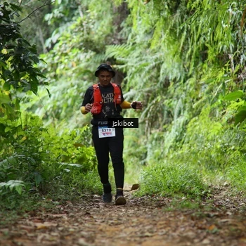 Runner Photo 8809516