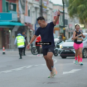 Runner Photo 8809526