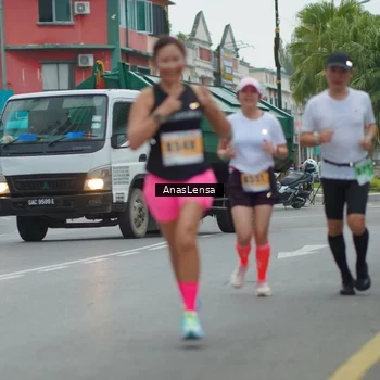Runner Photo 8809593