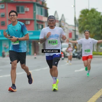 Runner Photo 8809638