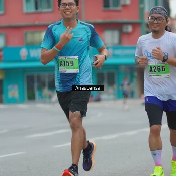 Runner Photo 8809642
