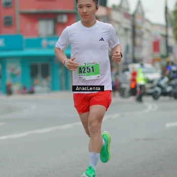 Runner Photo 8809644