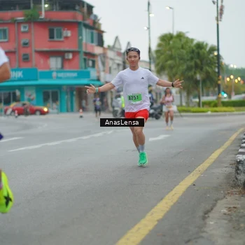 Runner Photo 8809658