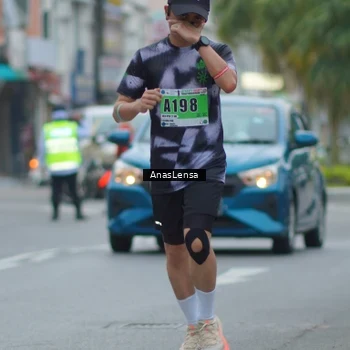Runner Photo 8809700