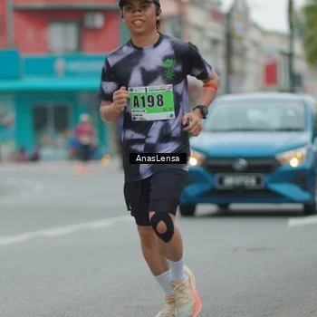 Runner Photo 8809707