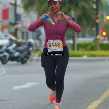 Runner Photo 8809722