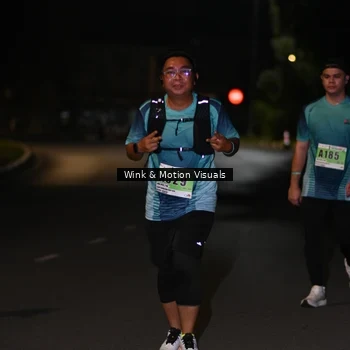 Runner Photo 8809732