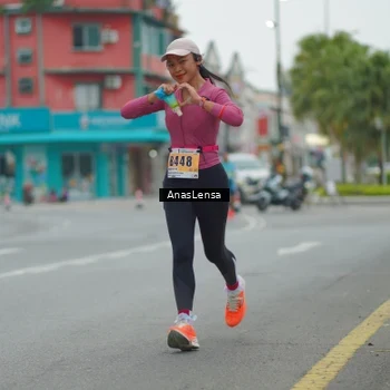 Runner Photo 8809745