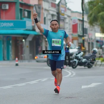 Runner Photo 8809754