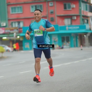 Runner Photo 8809765