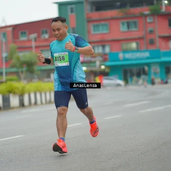 Runner Photo 8809767