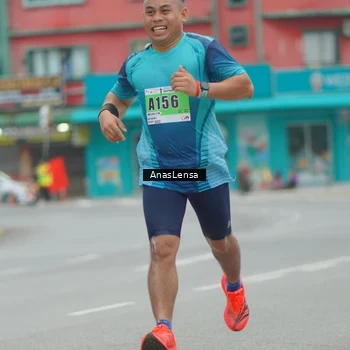 Runner Photo 8809768