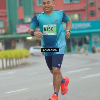 Runner Photo 8809771