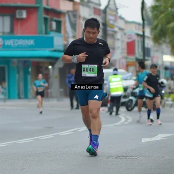 Runner Photo 8809780