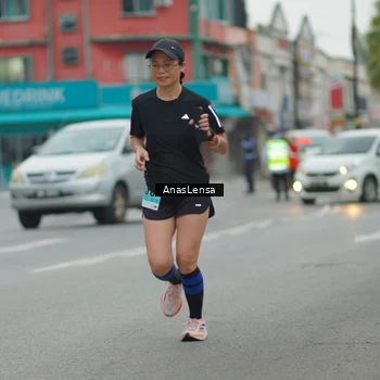 Runner Photo 8809811