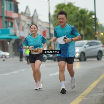 Runner Photo 8809838
