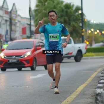 Runner Photo 8809850