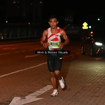 Runner Photo 8810017