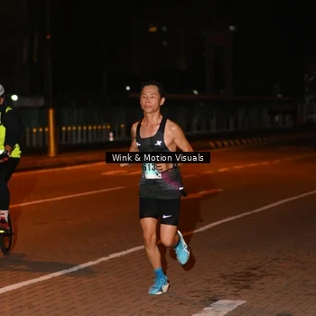 Runner Photo 8810030