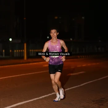 Runner Photo 8810035