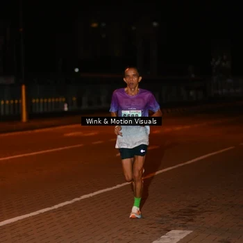 Runner Photo 8810042