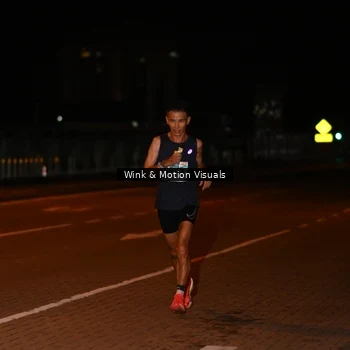 Runner Photo 8810044