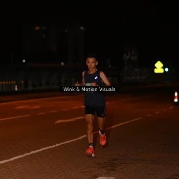 Runner Photo 8810053
