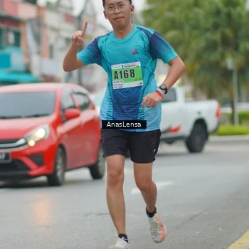 Runner Photo 8810064