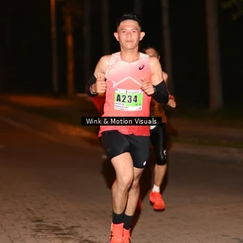 Runner Photo 8810094