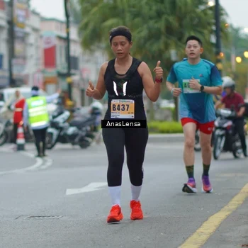 Runner Photo 8810099