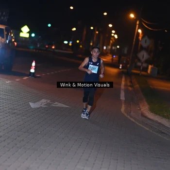 Runner Photo 8810116