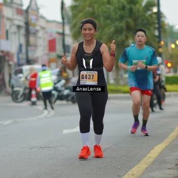 Runner Photo 8810127