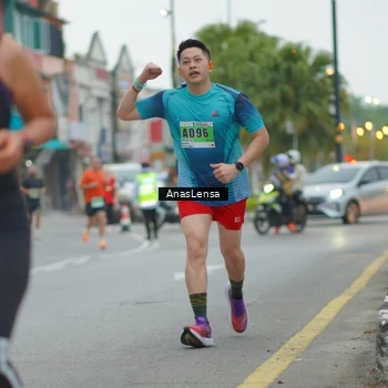 Runner Photo 8810130