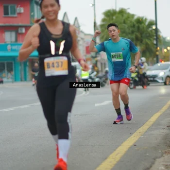 Runner Photo 8810131