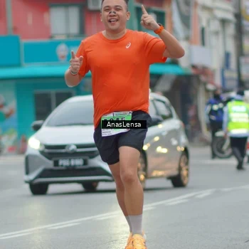 Runner Photo 8810169