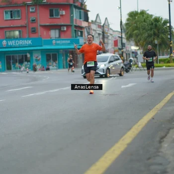 Runner Photo 8810177