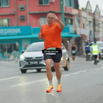 Runner Photo 8810179