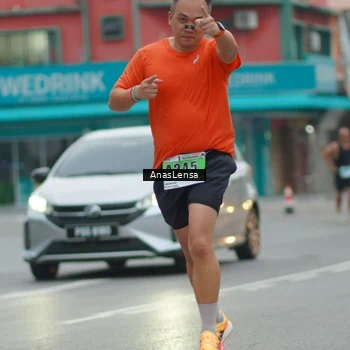 Runner Photo 8810192