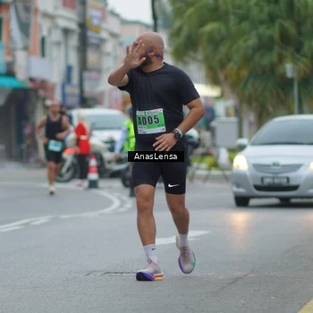 Runner Photo 8810202