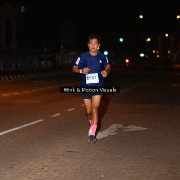 Runner Photo 8810211