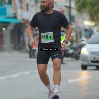 Runner Photo 8810216