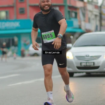 Runner Photo 8810253