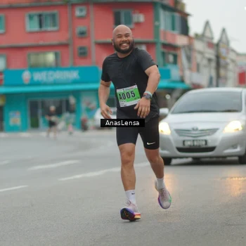 Runner Photo 8810256