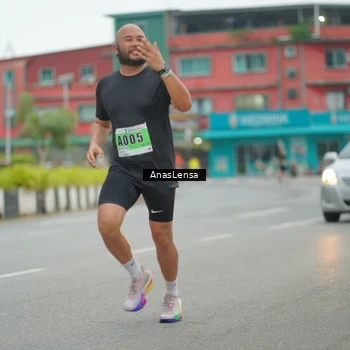 Runner Photo 8810261