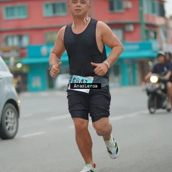 Runner Photo 8810300