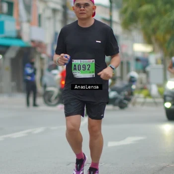 Runner Photo 8810328