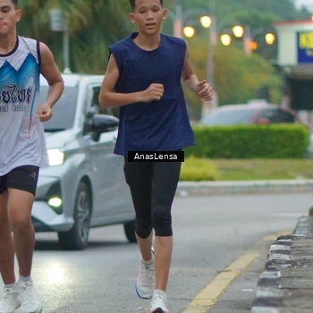 Runner Photo 8810336