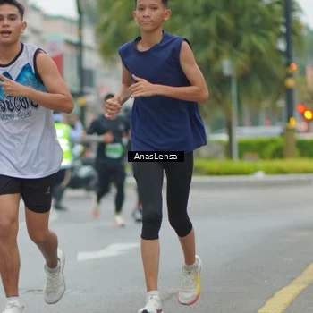 Runner Photo 8810344