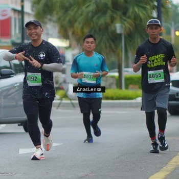 Runner Photo 8810348