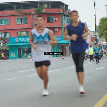 Runner Photo 8810350